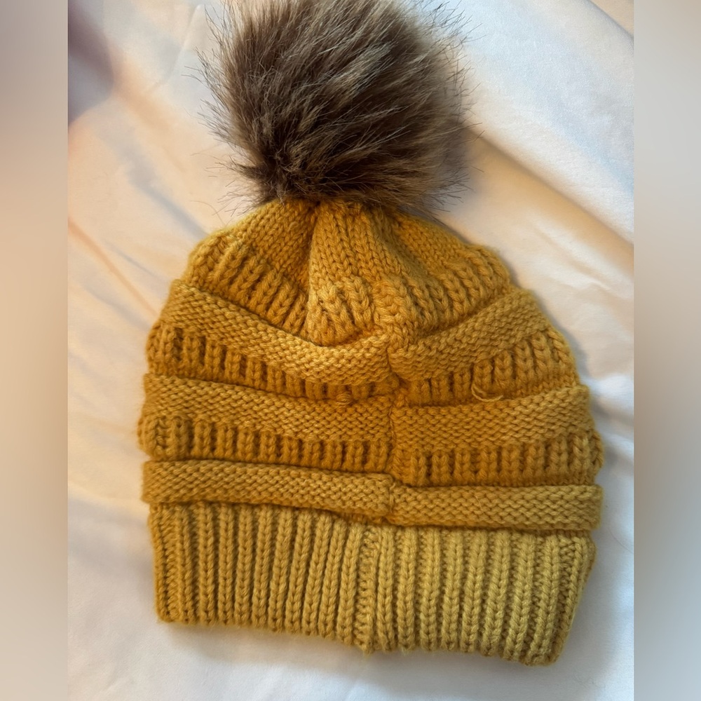 Beanie - Picture 3 of 3